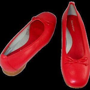 Women’s Naturalizer Comfort Loafers – Classic Slip-On Style - Retail $69